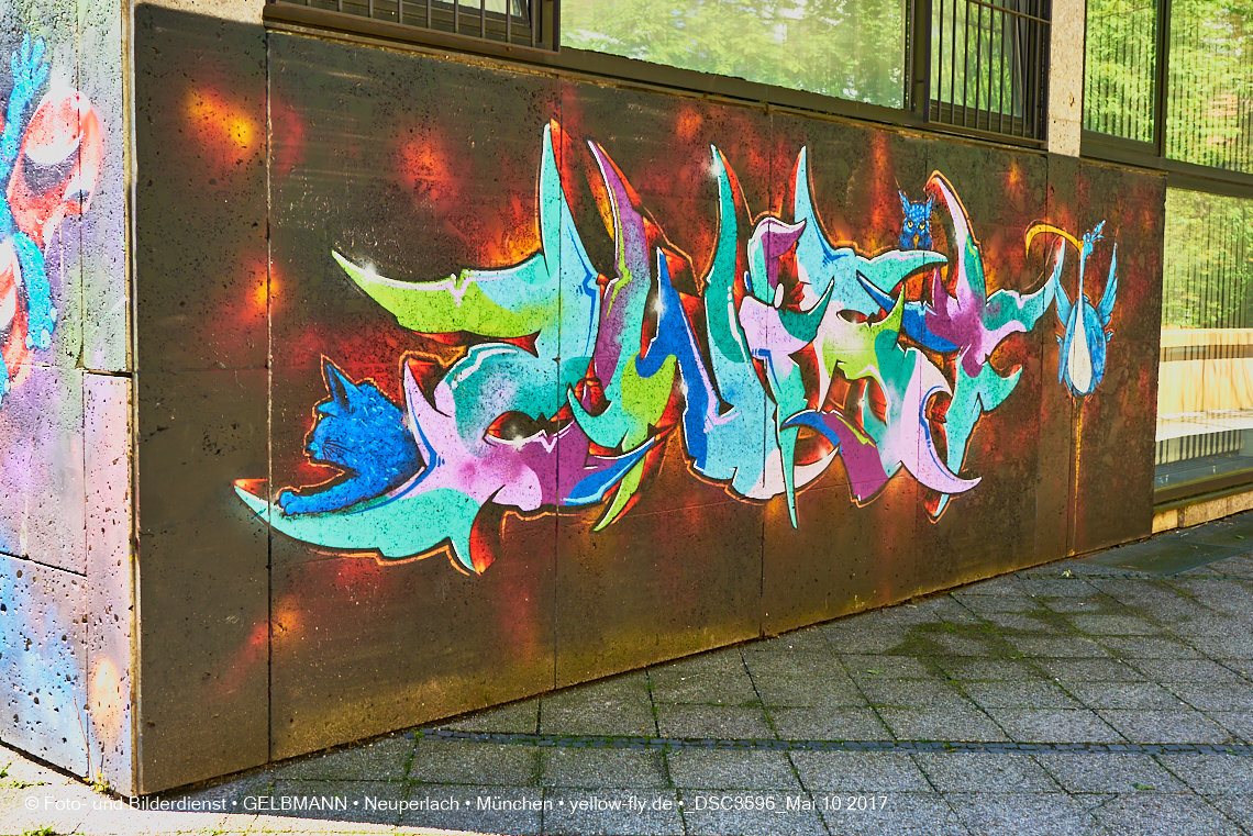 21.03.2017 - Abrissbaustelle Quiddezentrum in Neuperlach